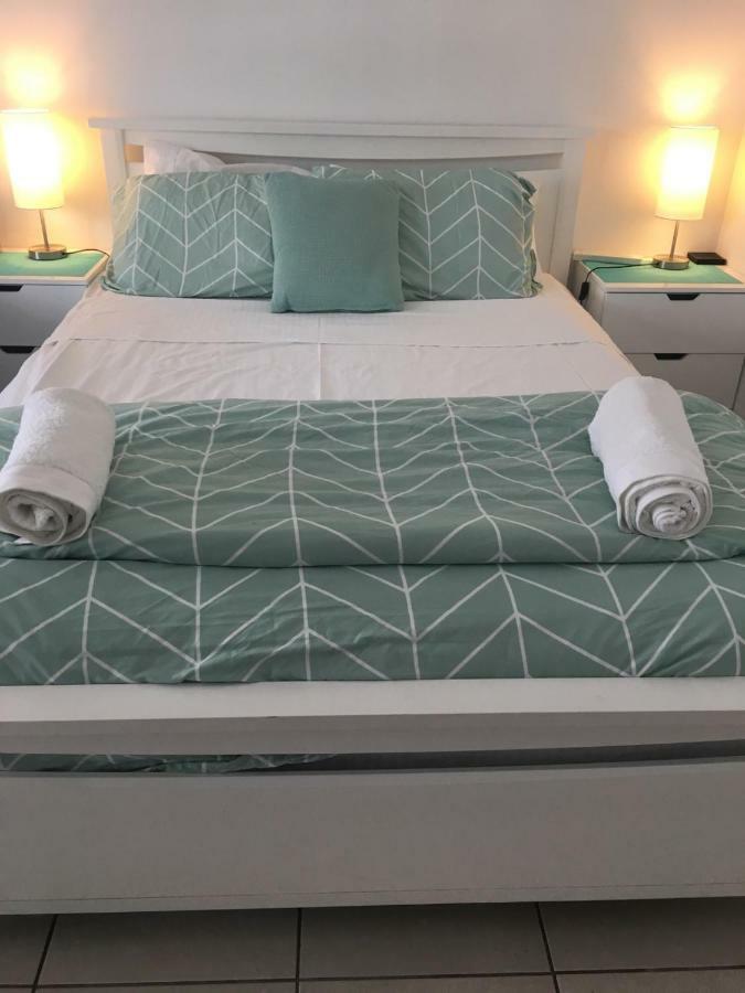 Apartment In Dolphin Heads Eimeo Dış mekan fotoğraf